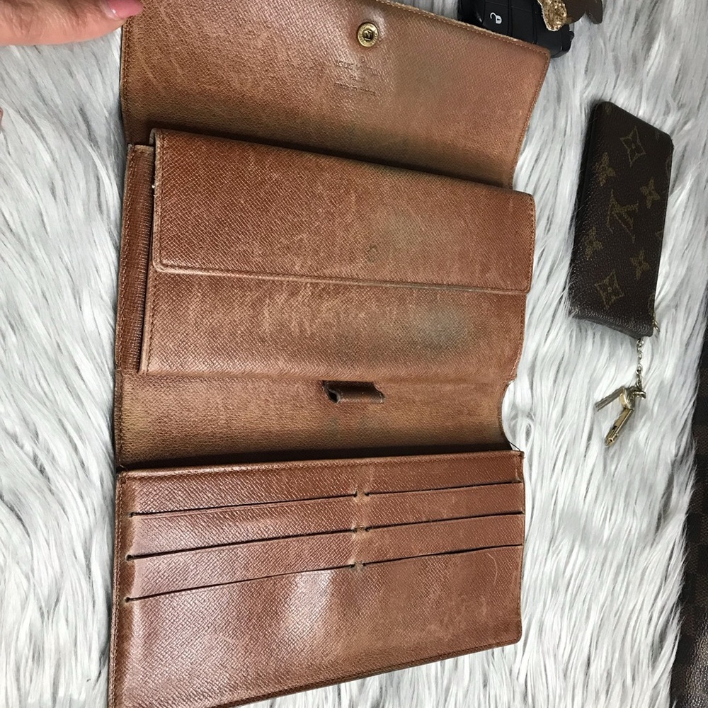 AUTH Louis Vuitton International Wallet MI0945 - Picture 4 of 8